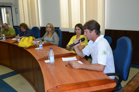Reunião do Conseg realizada no dia 26 de junho de 2014, com a participação dos vereadores Ana Plaza, Raquel Lauriano e Eliel Prioli, como membros